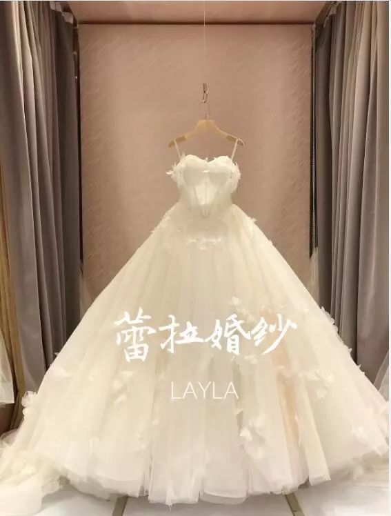 婚纱轻纱好还是重纱好_轻婚纱_婚纱轻纱是哪一种