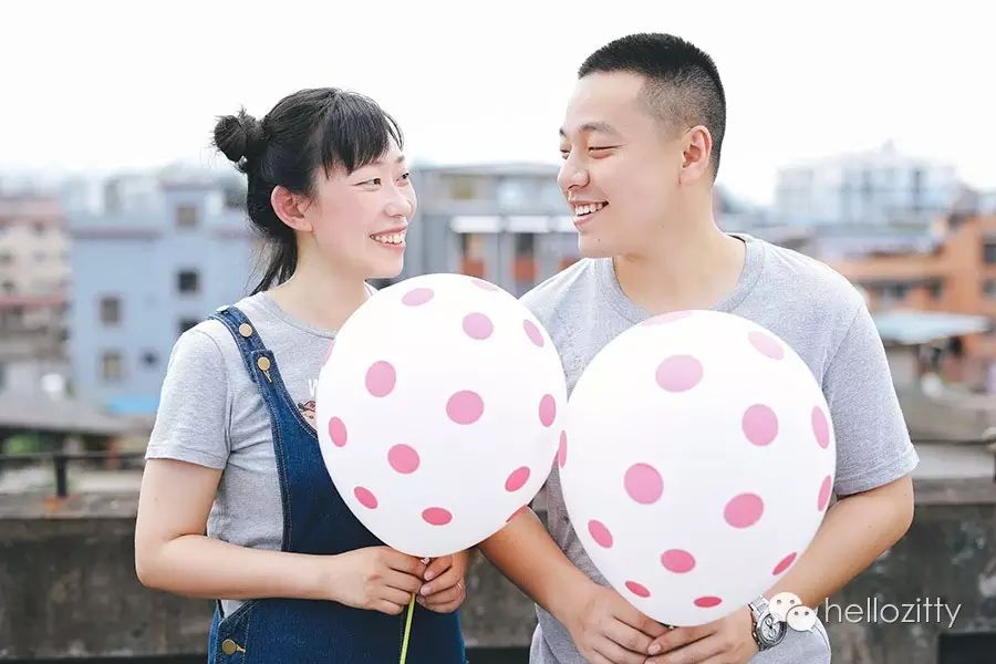 婚纱轻纱好还是重纱好_婚纱轻纱照片_轻婚纱