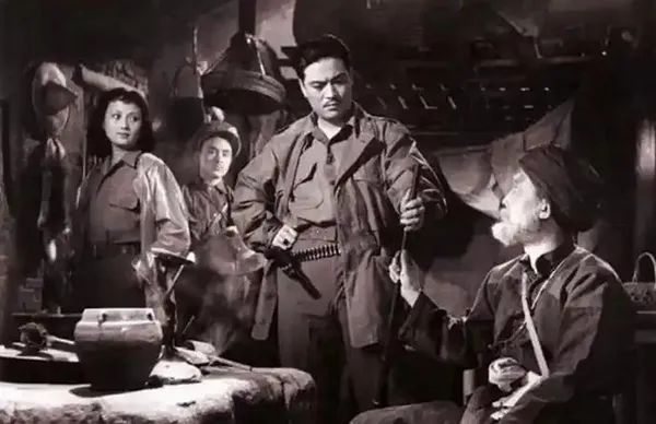 北京电影学院毕业_北京电影学院毕业短片_电影学院毕业生