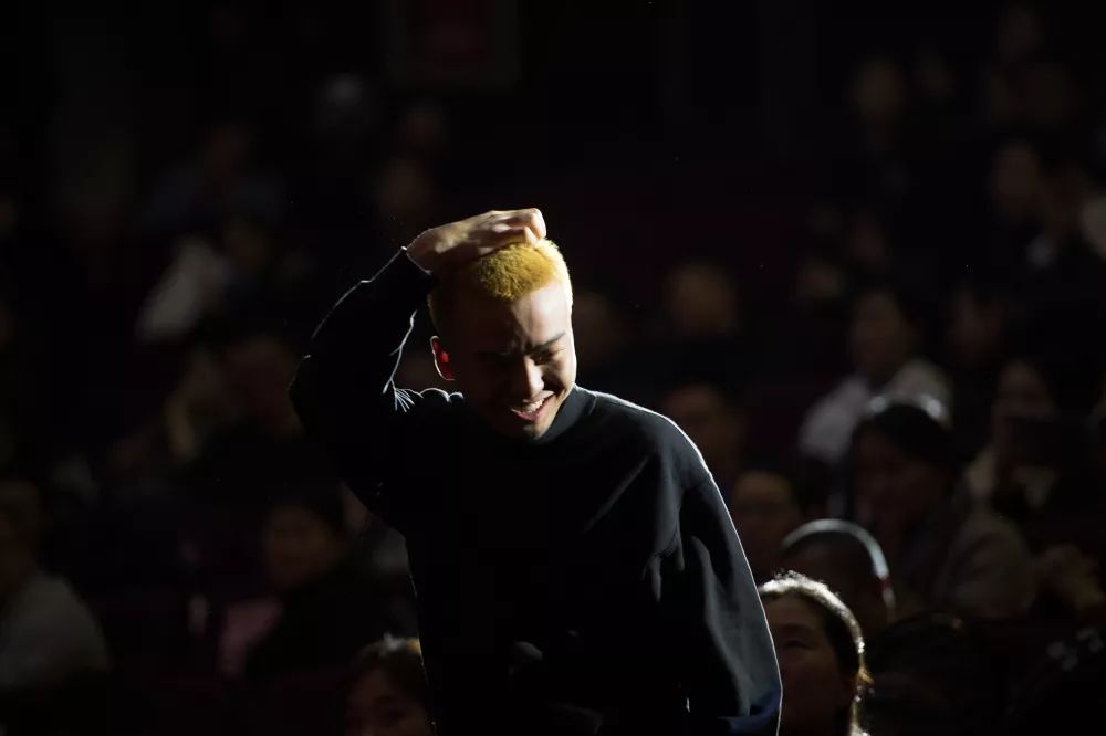 北京电影学院学生_北京电影学院学生_电影学院北京学生多吗