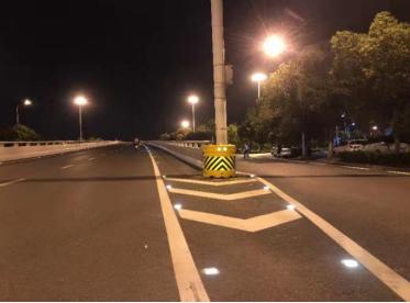 防撞桶原理_防撞桶安装_防撞桶如何组合