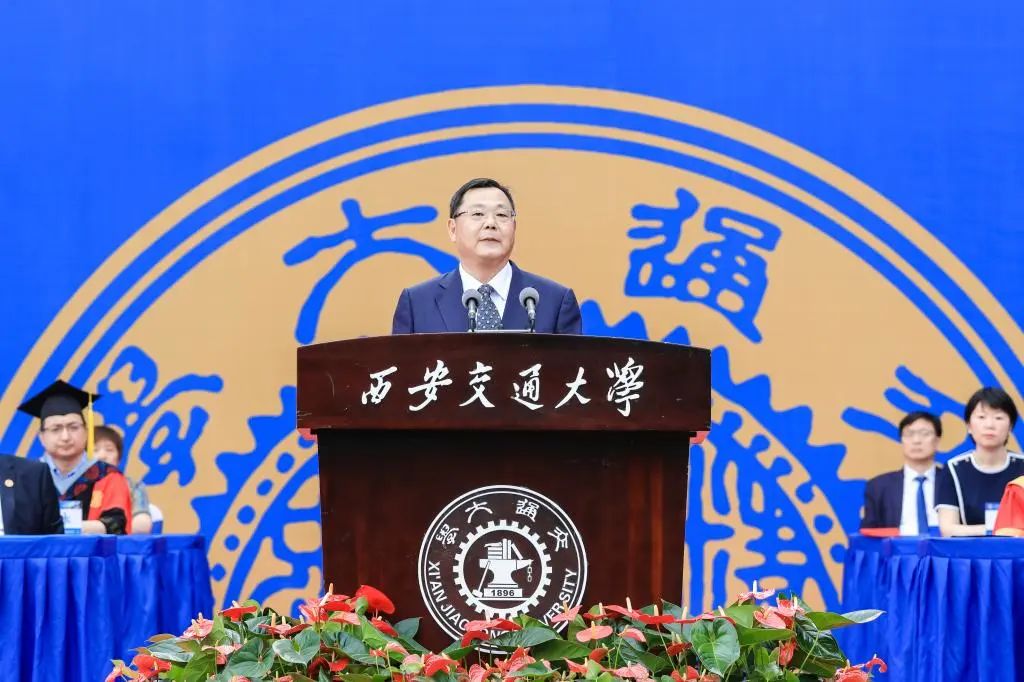 西安交通大学毕业后能干什么_毕业于西安交通大学_西安交通大学毕业