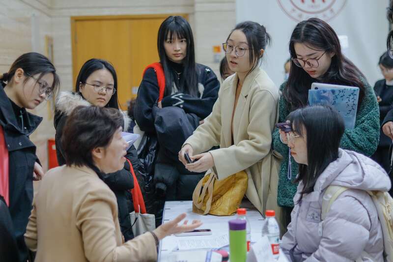中国人民大学学生_中国人民大学学子_人民大学学生中国有多少人