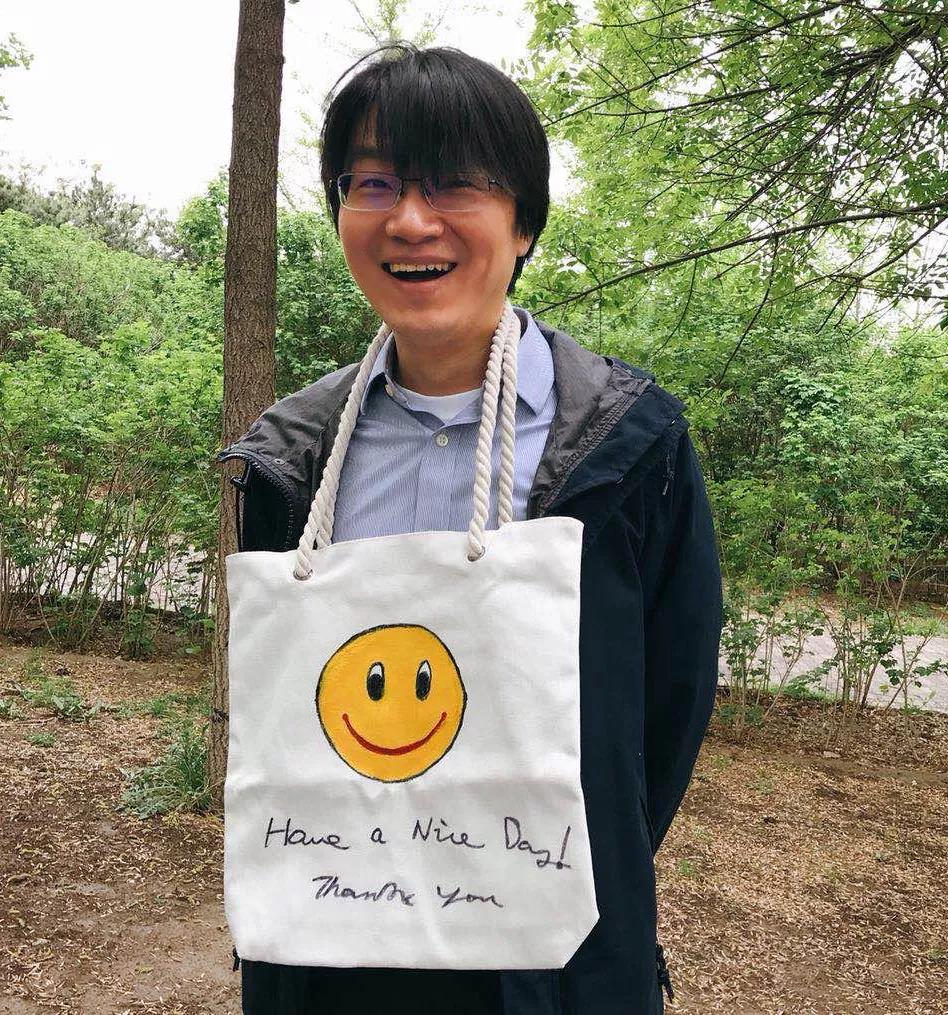 北京外国语大学毕业的_北京外国语大学毕业什么工作_毕业于北京外国语大学