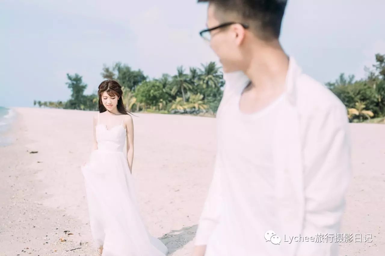 婚纱轻纱照片_婚纱轻纱是哪一种_轻婚纱