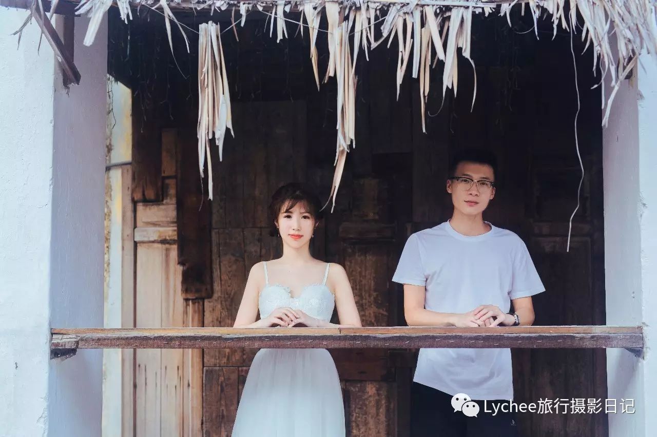 轻婚纱_婚纱轻纱照片_婚纱轻纱是哪一种