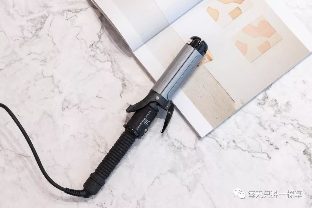 卷发棒大小_卷发棒直径多大的卷好看_卷发棒大卷是多少厘米的