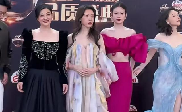 灯聚光好还是散光好_灯聚光和散光的区别_聚光灯