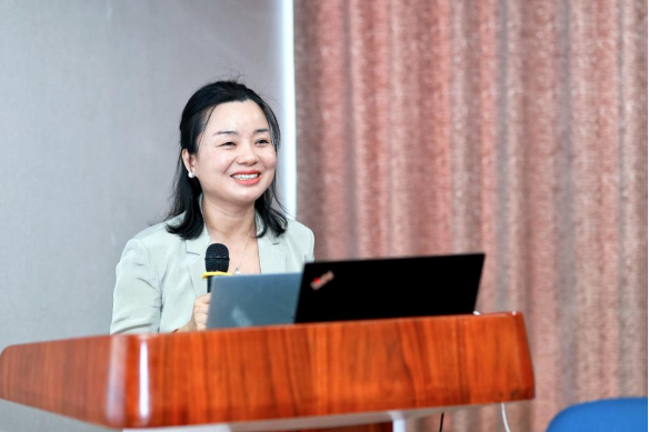 北京师范大学副教授_北京师范大学副教授年薪_北京师范大学副教授评定