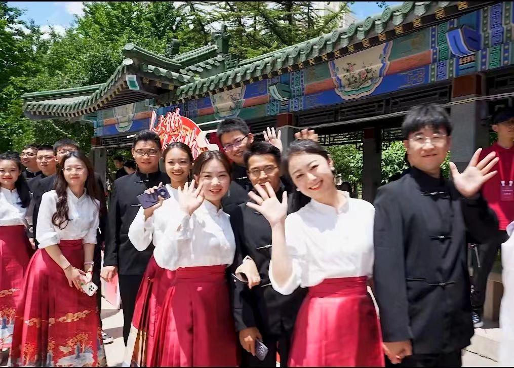 中国人民大学毕业_中国人民大学毕业去向_毕业于中国人民大学