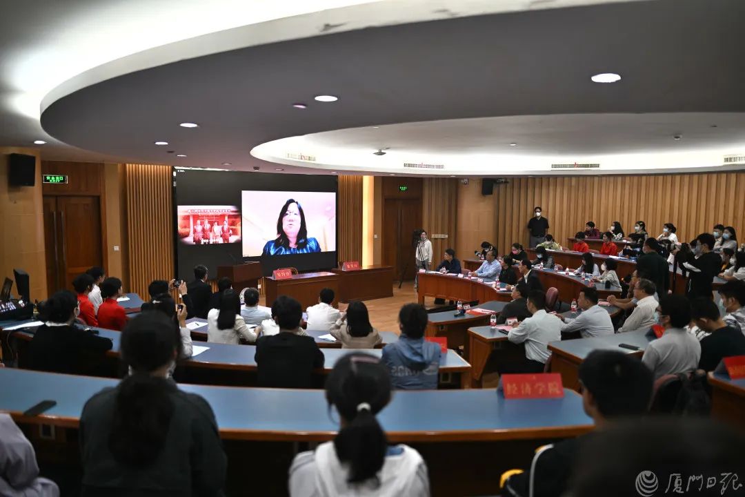 厦门大学校友名录查询_厦门大学当代知名校友_厦门大学校友