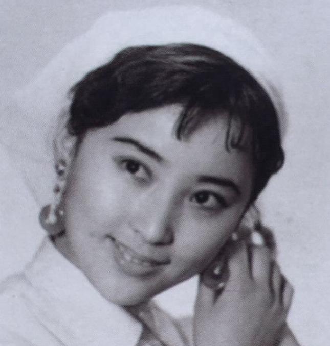 北京电影学院毕业_北京电影学院毕业的演员有哪些_北京电影学校毕业大戏