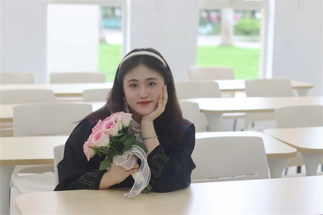 毕业于北京师范大学_北京师范毕业能当什么老师_师范毕业大学北京落户政策