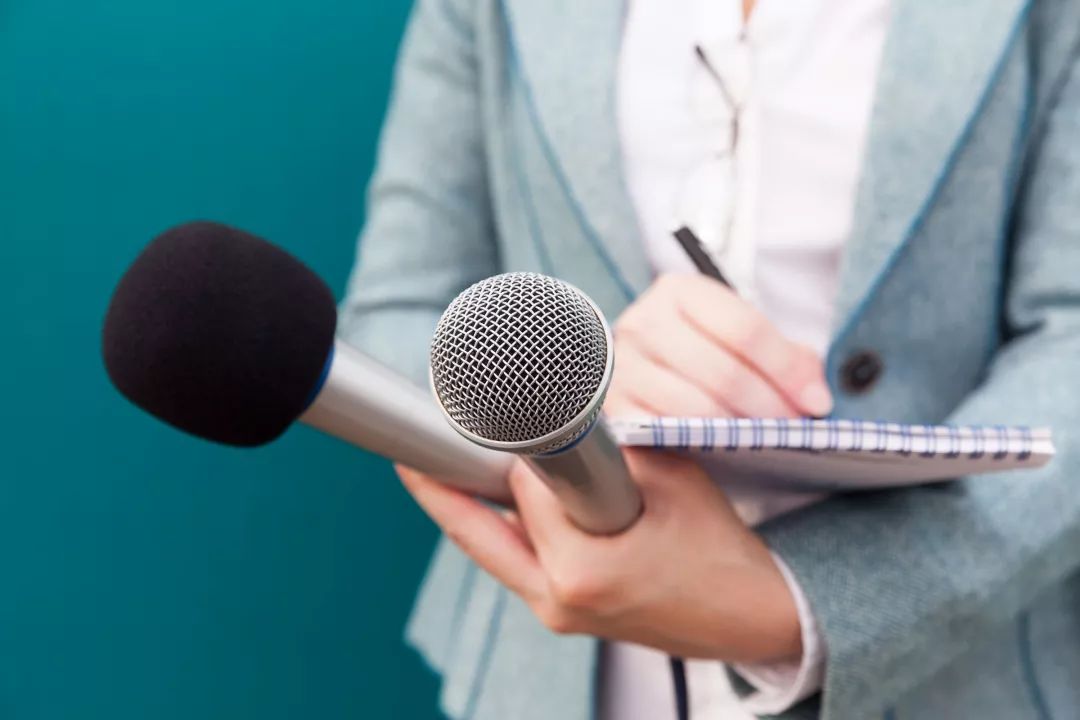 新闻传播学热点专业题_传播学作业新闻热点解析_新闻传播学热点事件