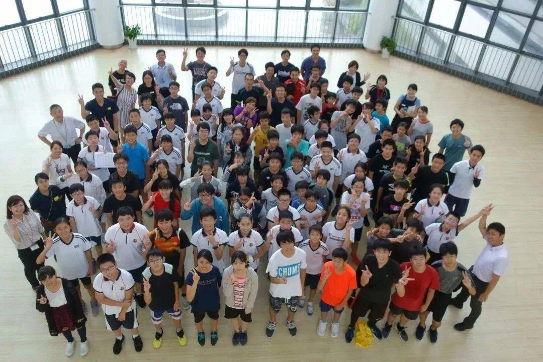 毕业于北京外国语大学_北京外国语大学毕业的_北京外国语学院毕业可以去哪里