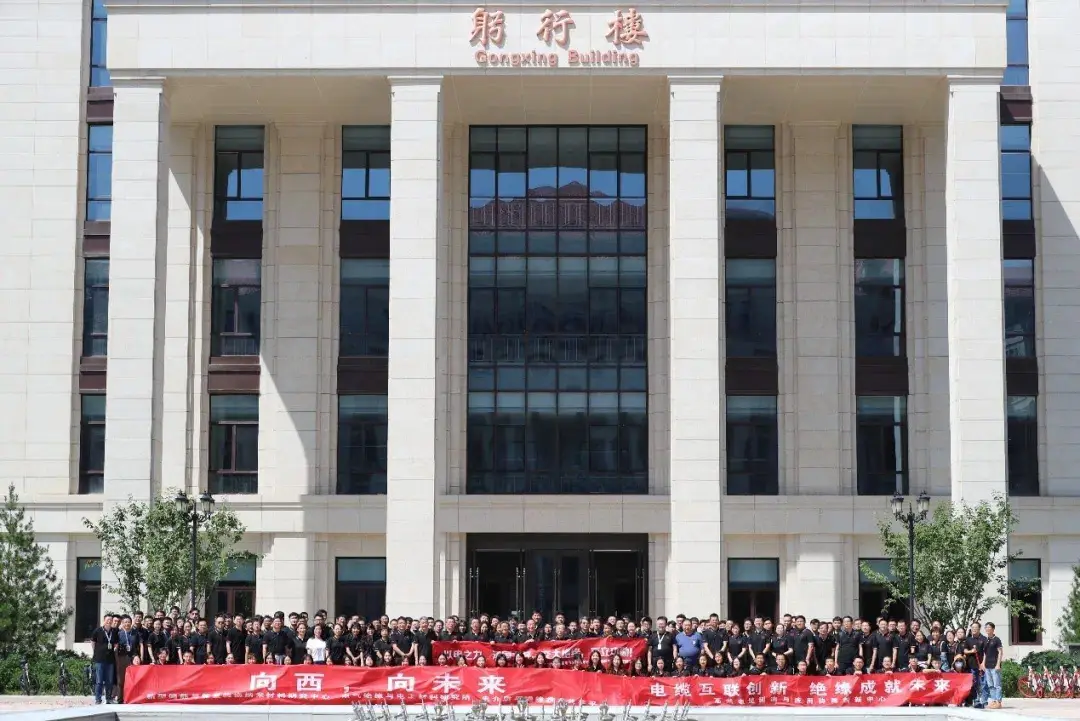 西安交通大学毕业_西安交通大学毕业后能干什么_毕业于西安交通大学