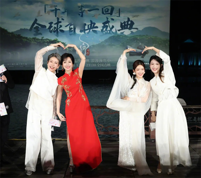 北京电影学院教授_北京电影学院副教授_电影学院老教授