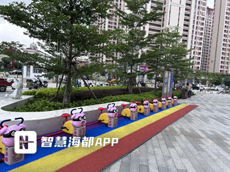 泡泡机_泡泡机不出泡泡怎么回事_泡泡机的拼音