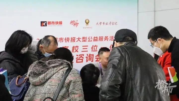 港中深大学学费一年多少_港中深_港中深面试题目
