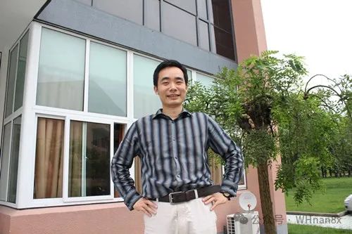 毕业于上海交通大学_上海交大毕业一般多少钱一个月_上海交大毕业的人