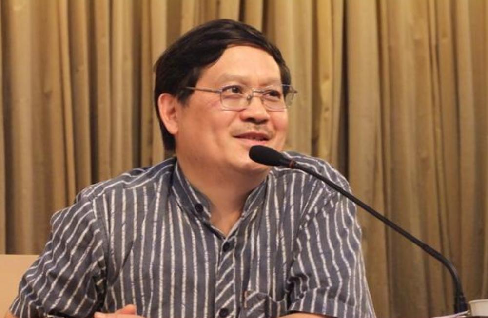 中国现代文学大系_文学现代大学排名_大学现代文学
