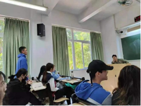 广州的大学新闻系_广州大学的新闻传播学怎么样啊_广州大学新闻传播学院官网
