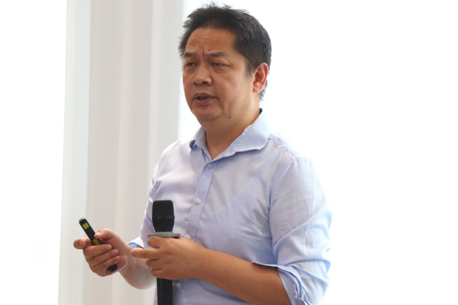 北京师范大学副教授评定_北京师范大学副教授年薪_北京师范大学副教授
