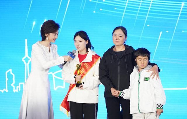 北京外国语大学教授年薪多少_北京外国语大学教授_北京外国语学院教授
