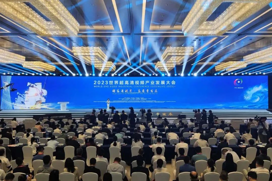 讯道电影机_微讯影视电影电影_道讯科技刘成鑫