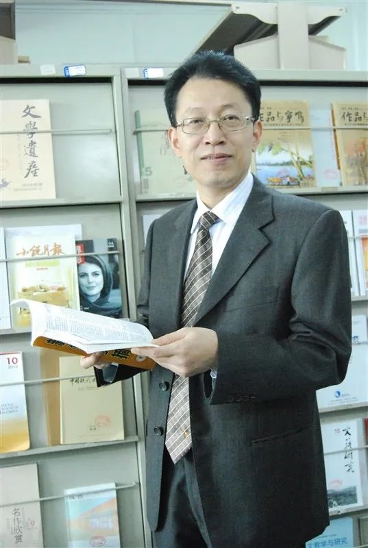 比较文学与文学比较_如何理解比较文学不是文学比较_文学比较研究