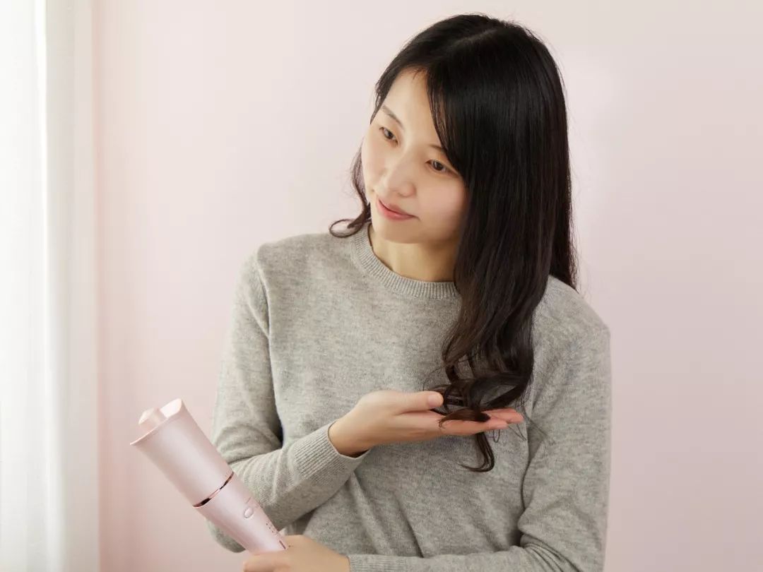 一次性卷发棒伤头发吗_自动卷发棒_Lena卷发棒