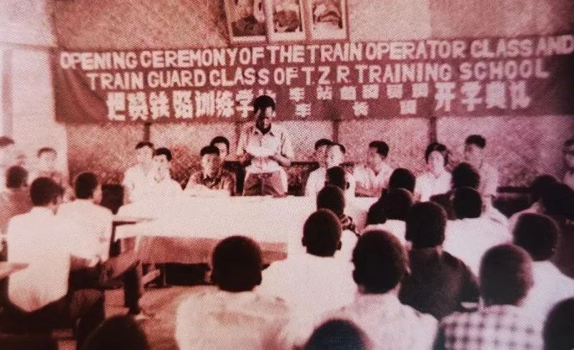 北京交通大学学生_北京交通大学创新发展大会_北京交通大学125周年校庆
