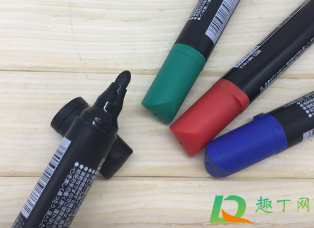 白板笔灌水的方法图示_白板笔与油性笔区别_水性白板笔特点