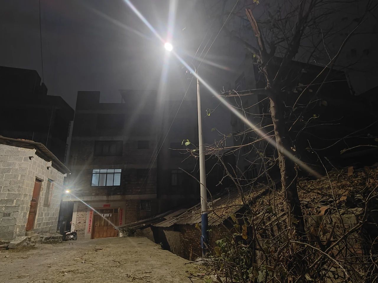 大路灯安装_向阳社区路灯安装_城东四路路灯工程