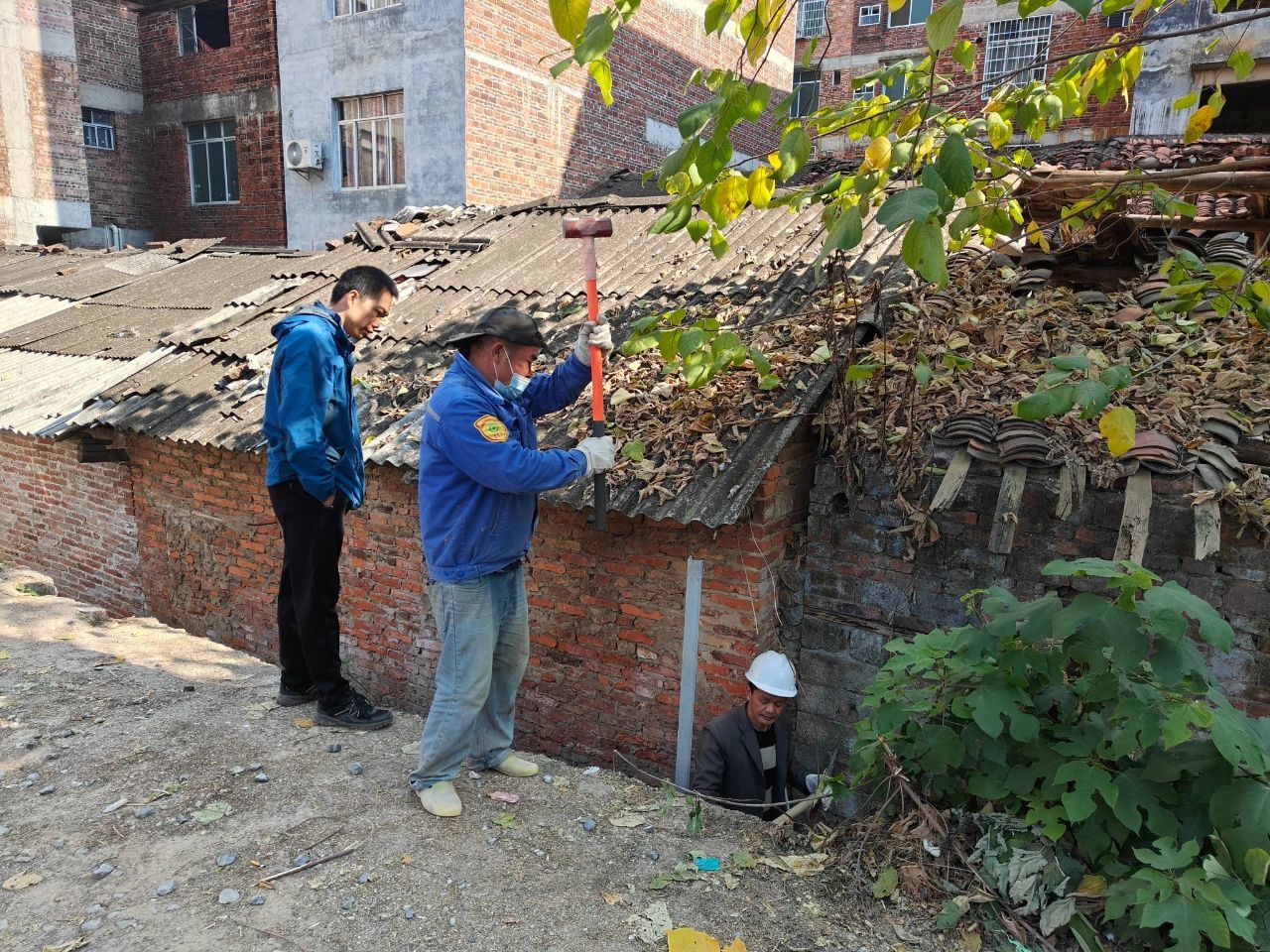 向阳社区路灯安装_城东四路路灯工程_大路灯安装