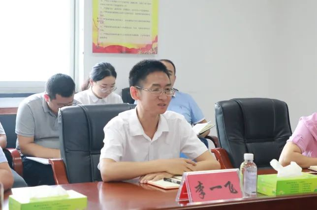 北京师范大学120周年校庆校友访谈_北京师范大学校友_李一飞基层工作经历