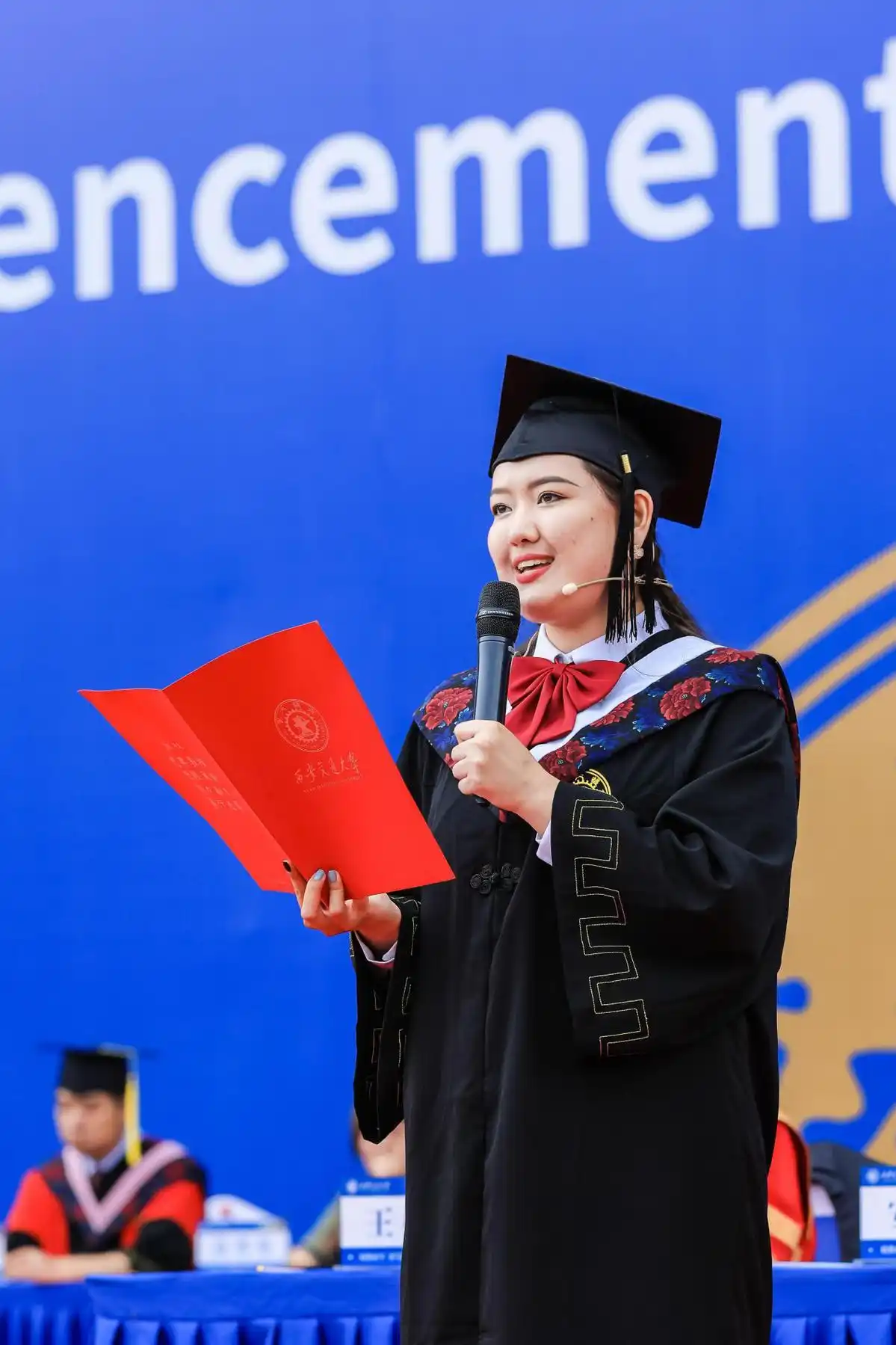 西安交通大学毕业_西安交通大学2023届毕业生典礼_西安交大本科毕业生深造率