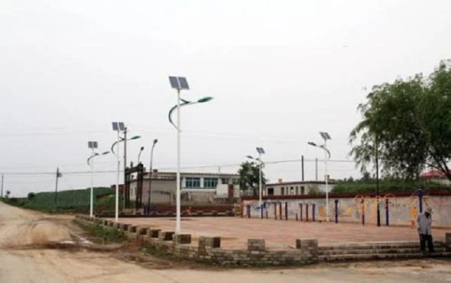 农村路灯安装问题_大路灯怎么安装_太阳能路灯不亮原因