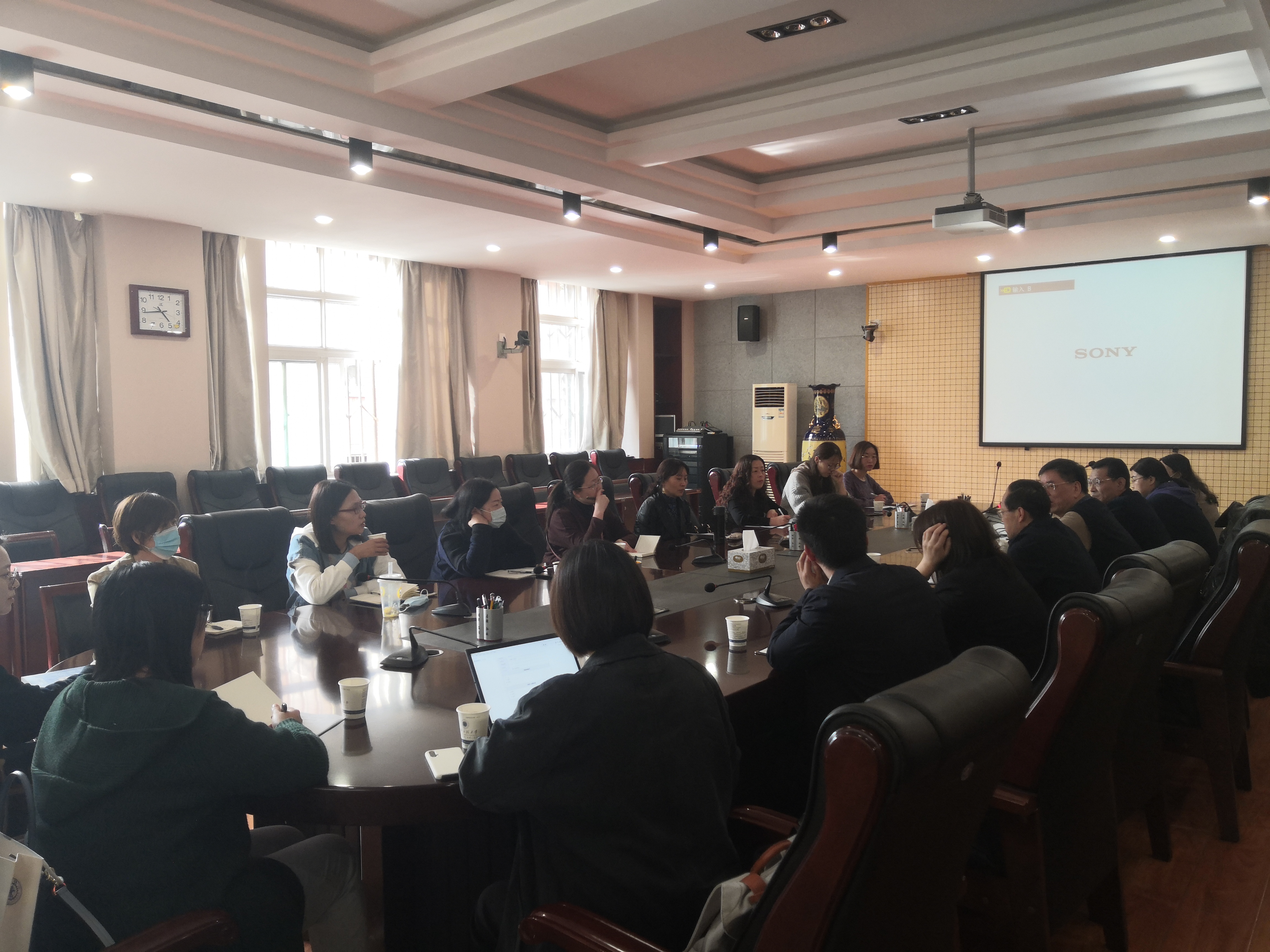 西安科技大学人文社会科学学院_北京外国语大学副教授_北京外国语大学教授座谈交流