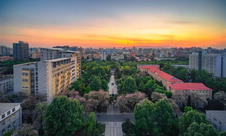 上海交通大学毕业_上海交通大学升学率排名_上海交通大学2023届毕业生就业情况