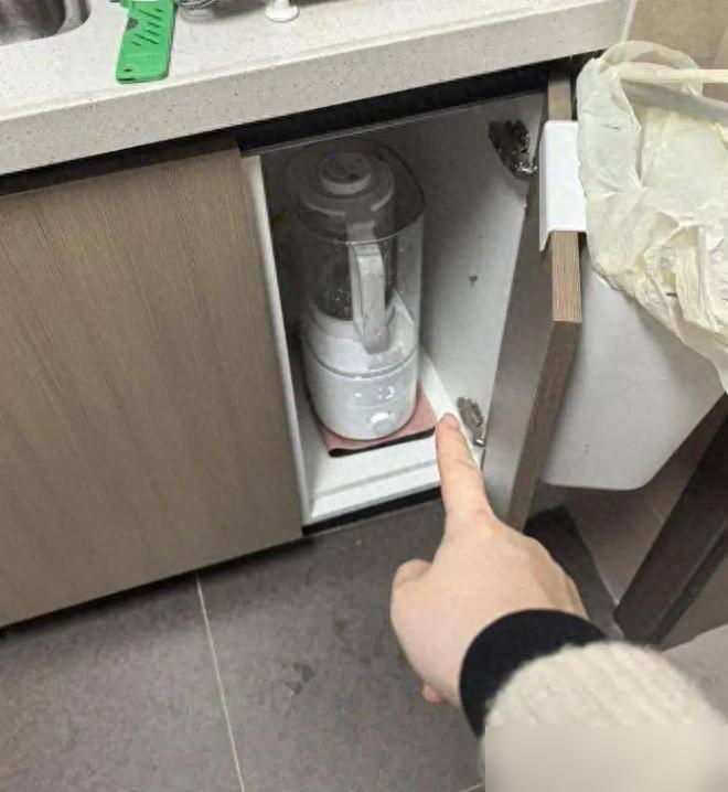 破壁机噪音解决方案_年轻人破壁机创意用法_破壁机榨果汁全是泡沫