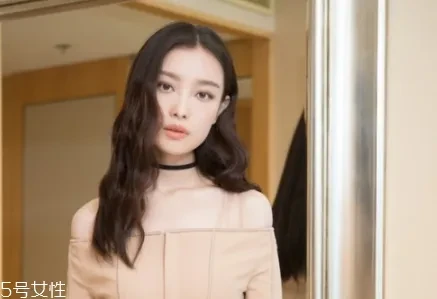 怎么用卷发棒卷蛋卷_水波纹卷发注意事项_水波纹卷发棒教程