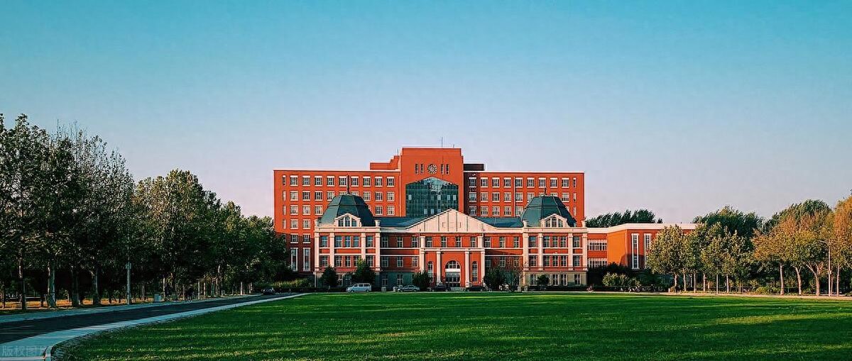 北师大热门专业排名_北京师范大学王牌专业_北京师范大学校友