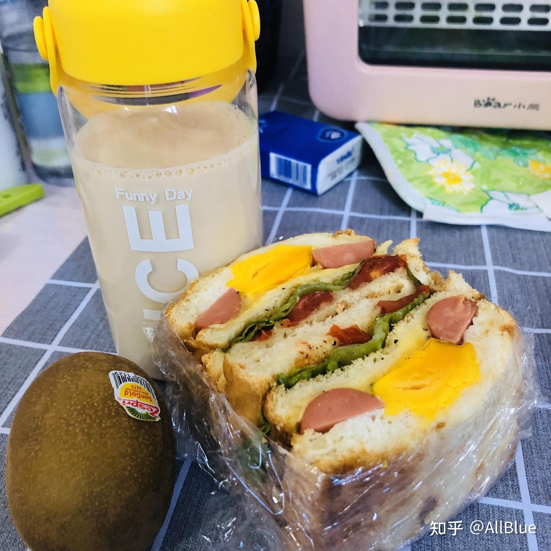 早餐机三明治机推荐_多功能早餐机选购指南_早餐机 好用吗