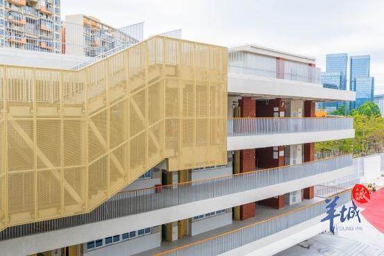 香港中文大学深圳_深港融合教育模式_香港中文大学（深圳）附属明德高级中学