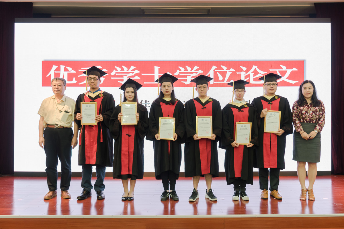上海交通大学本科毕业_上海交通大学毕业_上海交通大学毕业