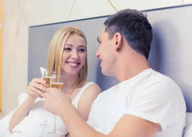 安全套副作用过敏反应_避孕贴多久可以行房_安全套使用不当破裂