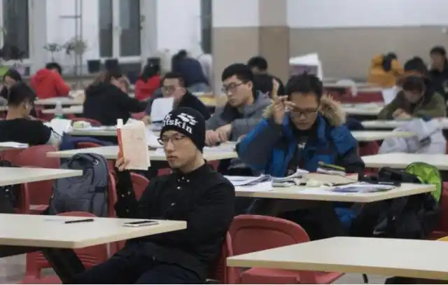 北京师大毕业出路_北京市师范生毕业怎么分配_北京师范大学毕业