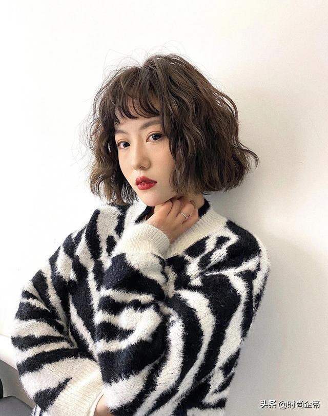 烫卷发型挑选指南_直发发型挑选指南_直发卷发棒学生
