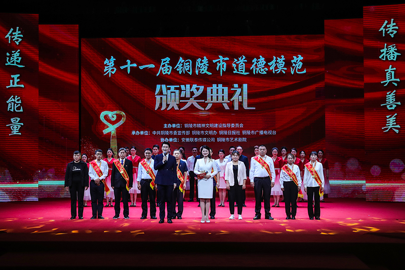 什么是大路灯_路灯一般是多高_路灯一般是什么灯